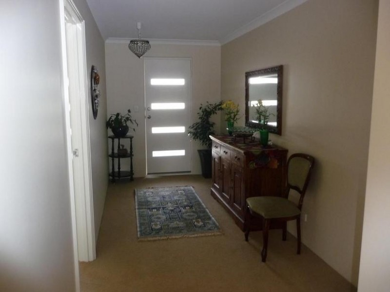 30 Middle Park Way, Canning Vale WA 6155