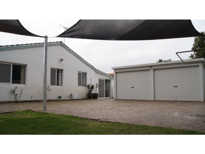 16 Windich Road, Bull Creek WA 6149