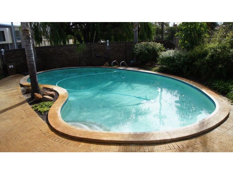 16 Windich Road, Bull Creek WA 6149