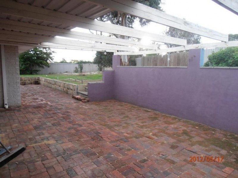 2 Endeavour Avenue, Bull Creek WA 6149