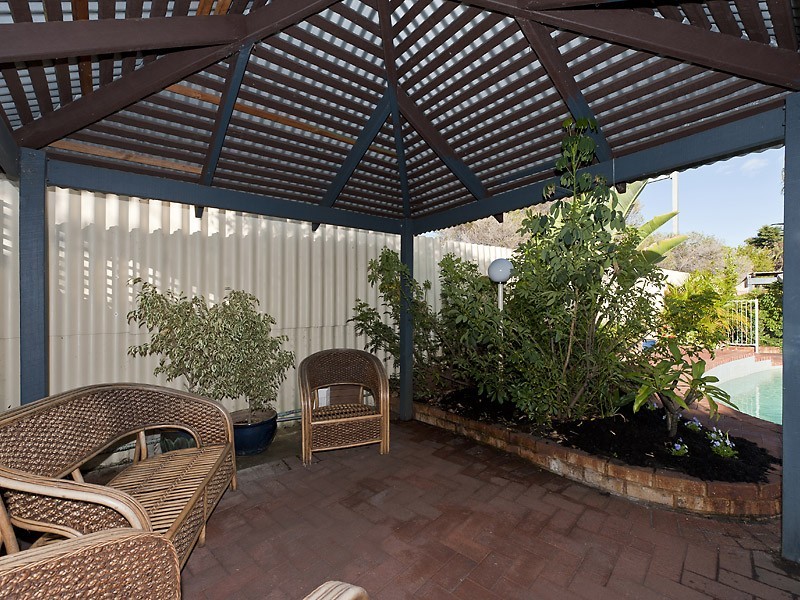 6 Nicholay Court, Bull Creek WA 6149