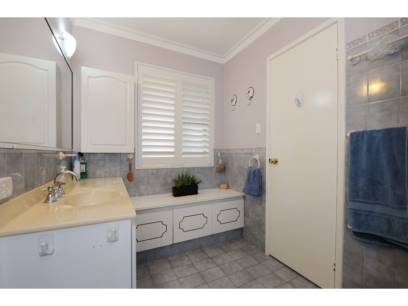 8 Poole Place, Bateman WA 6150