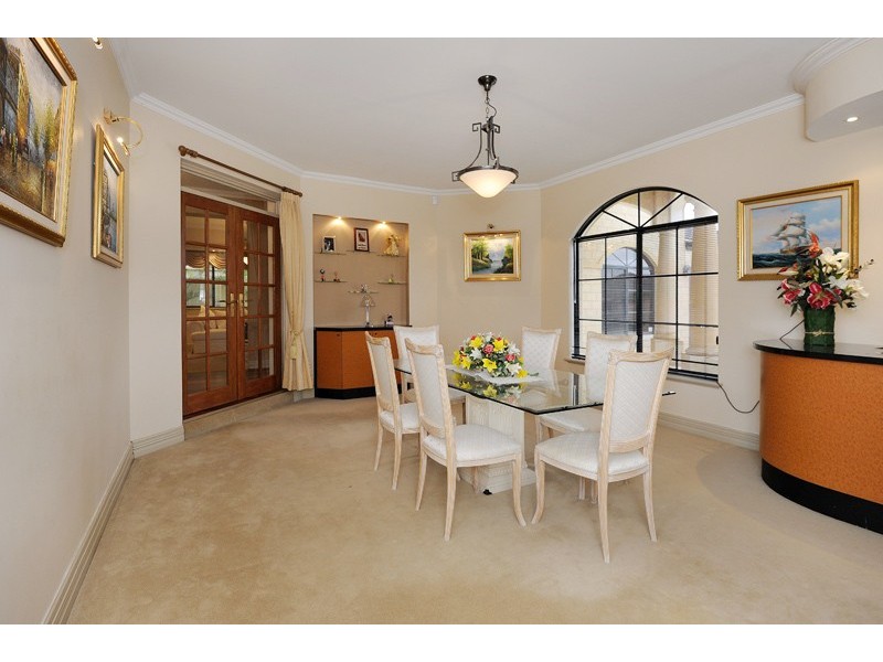 59 Peterborough Circle, North Lake WA 6163