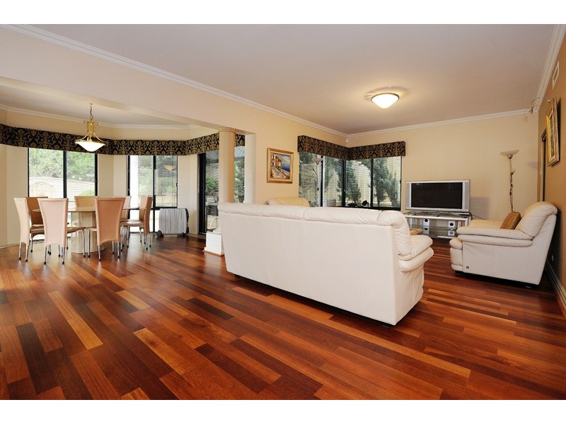 59 Peterborough Circle, North Lake WA 6163