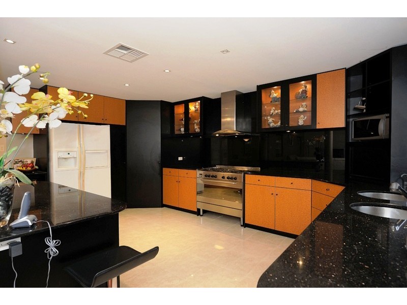 59 Peterborough Circle, North Lake WA 6163