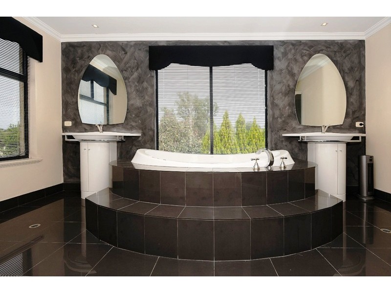 59 Peterborough Circle, North Lake WA 6163