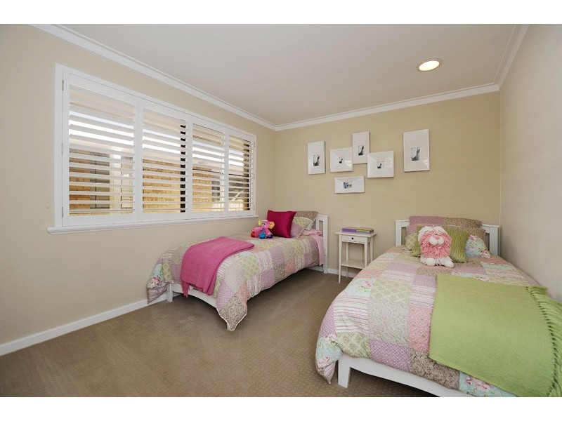 85 Dean Road, Bateman WA 6150