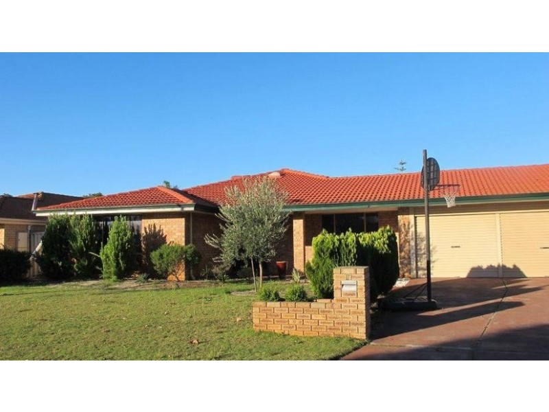 17 Curran Place, Leeming WA 6149