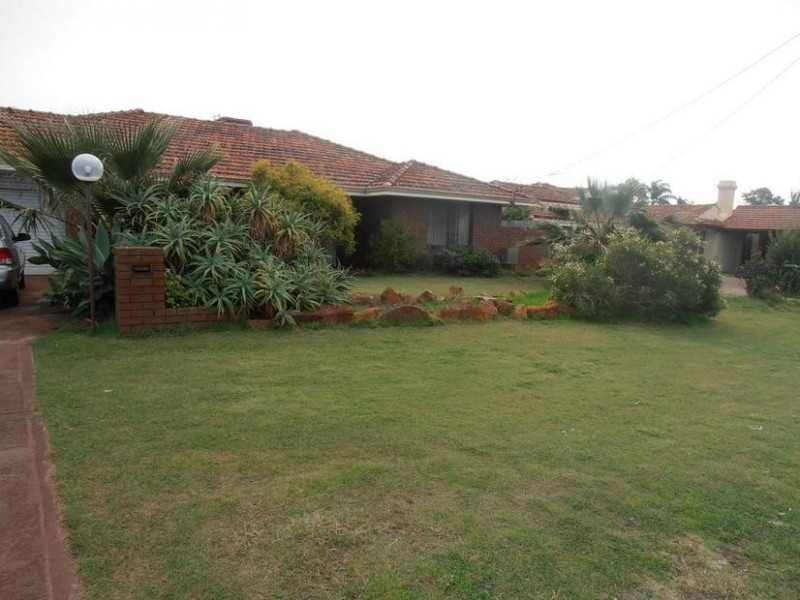 17 Ewing Avenue, Bull Creek WA 6149