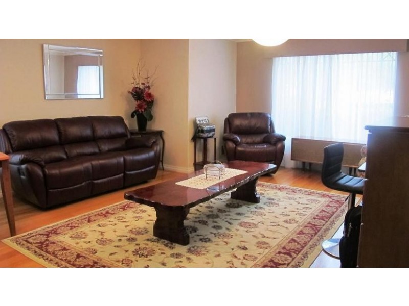 8 Lombe Gardens, Atwell WA 6164