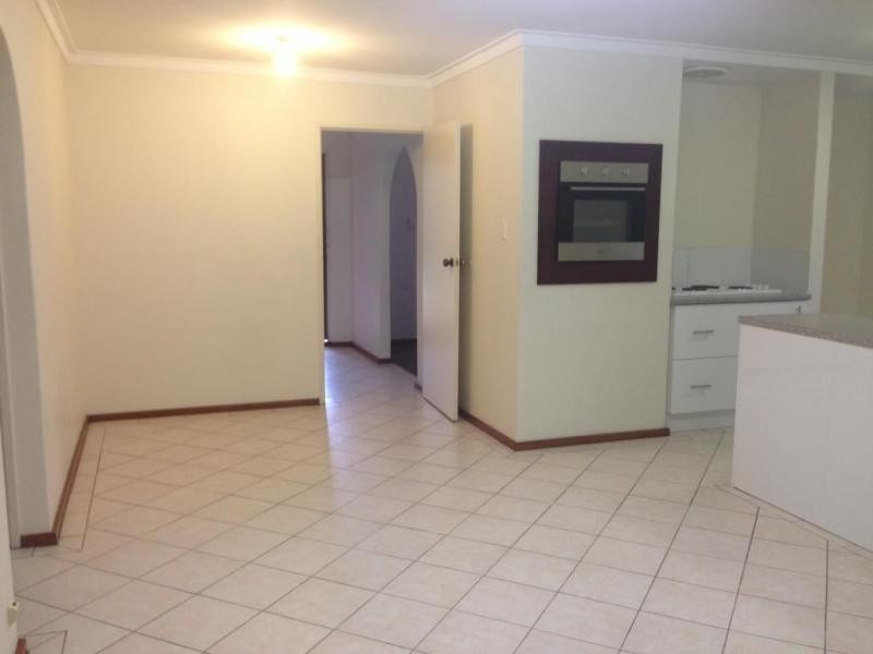 8 Janter Close, Willetton WA 6155
