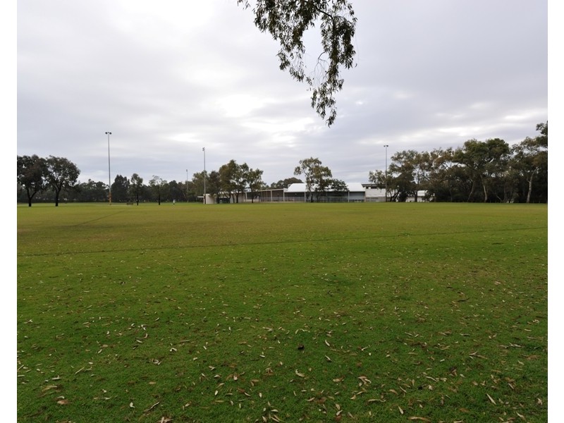 32 Marcus Avenue, Booragoon WA 6154