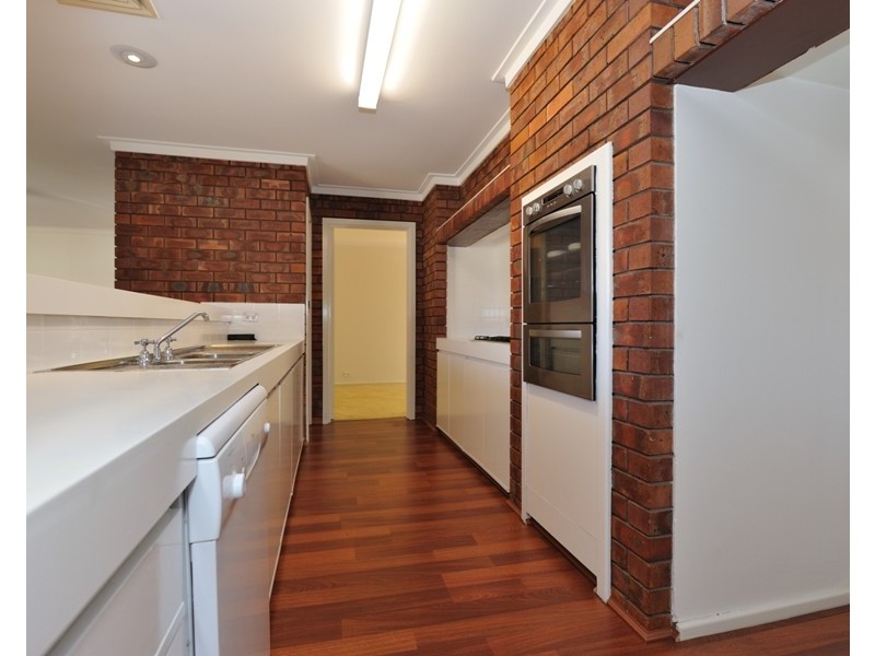 32 Marcus Avenue, Booragoon WA 6154