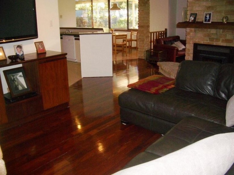 4 Poole Place, Bateman WA 6150