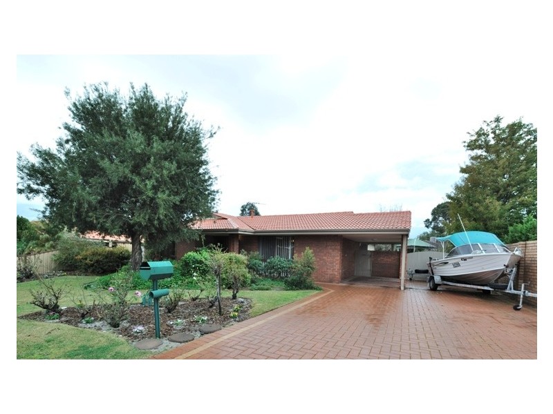 3 Bruce Court, Leeming WA 6149