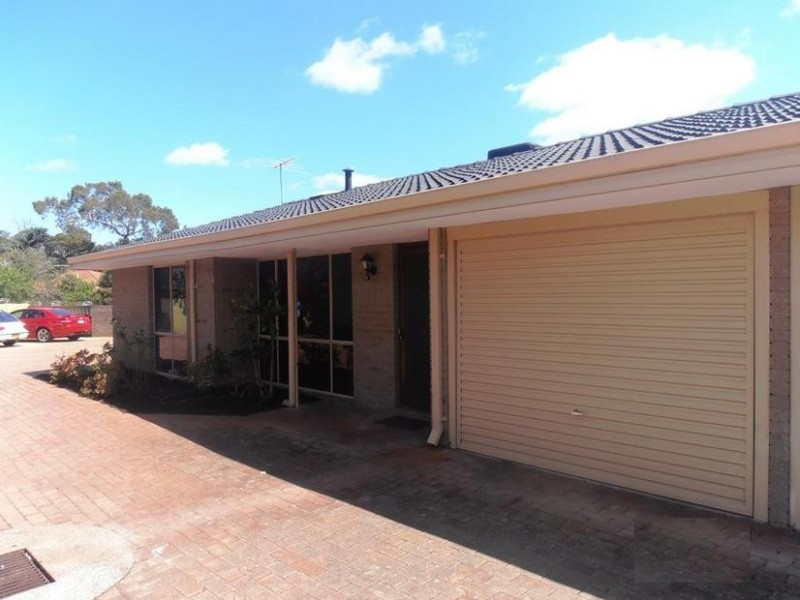 1/6 Bowler Place, Bull Creek WA 6149