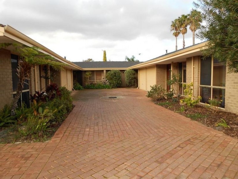 1/6 Bowler Place, Bull Creek WA 6149