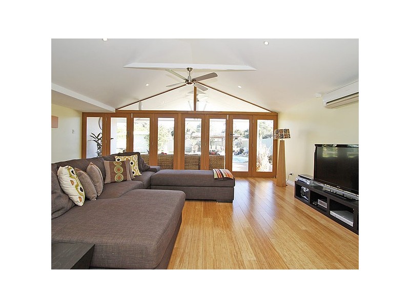 36 Endeavour Avenue, Bull Creek WA 6149