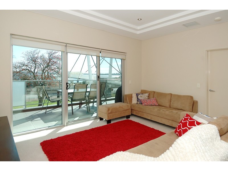 15/1 Preston Street, Como WA 6152