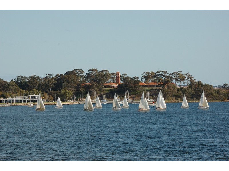 15/1 Preston Street, Como WA 6152