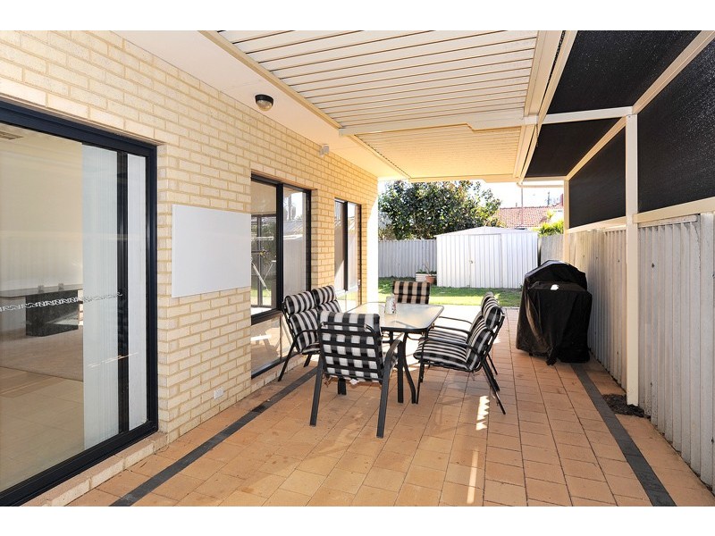 10 Francisco Crescent, Bull Creek WA 6149