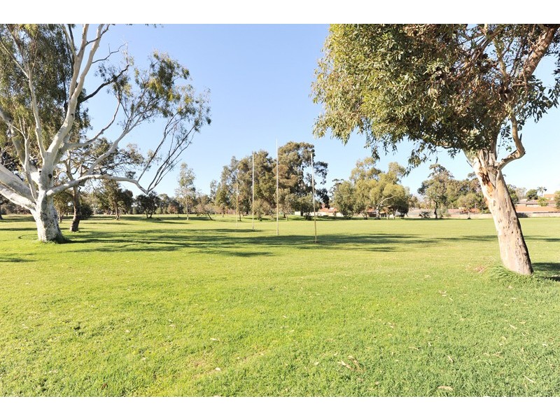 10 Francisco Crescent, Bull Creek WA 6149