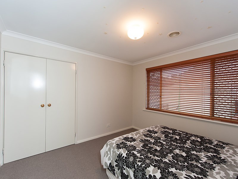 36 Brockman Avenue, Bull Creek WA 6149