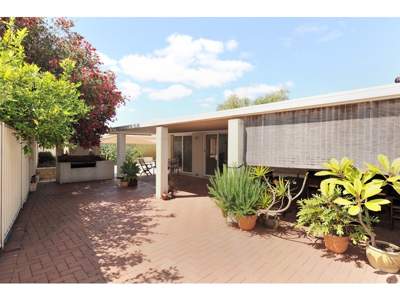 14 Thompson Way, Bull Creek WA 6149