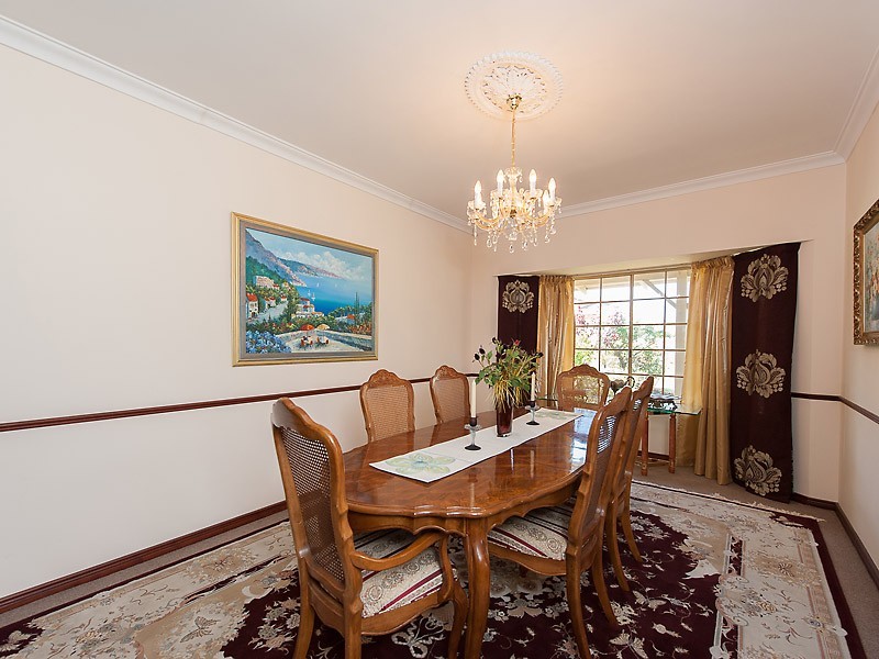 19 Inwood Place, Murdoch WA 6150