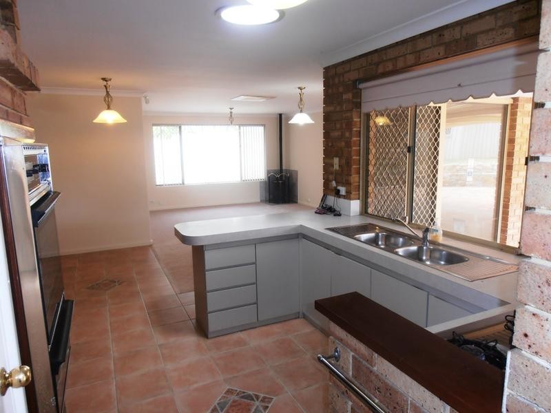 71 Townsing Road, Kardinya WA 6163