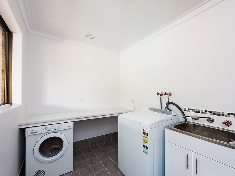 14 Ewing Avenue, Bull Creek WA 6149