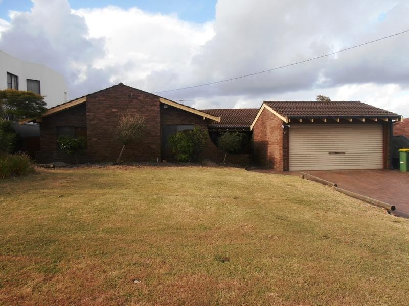 5 Nunn Close, Bateman WA 6150