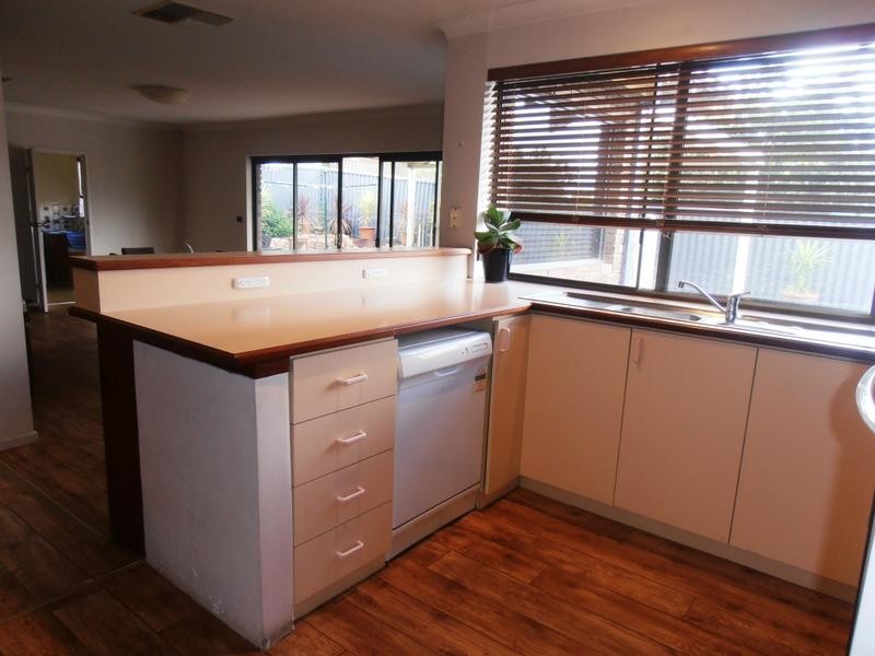 5 Nunn Close, Bateman WA 6150