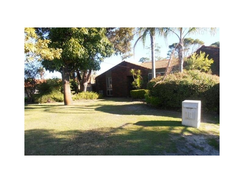 11 Vigors Avenue, Bull Creek WA 6149