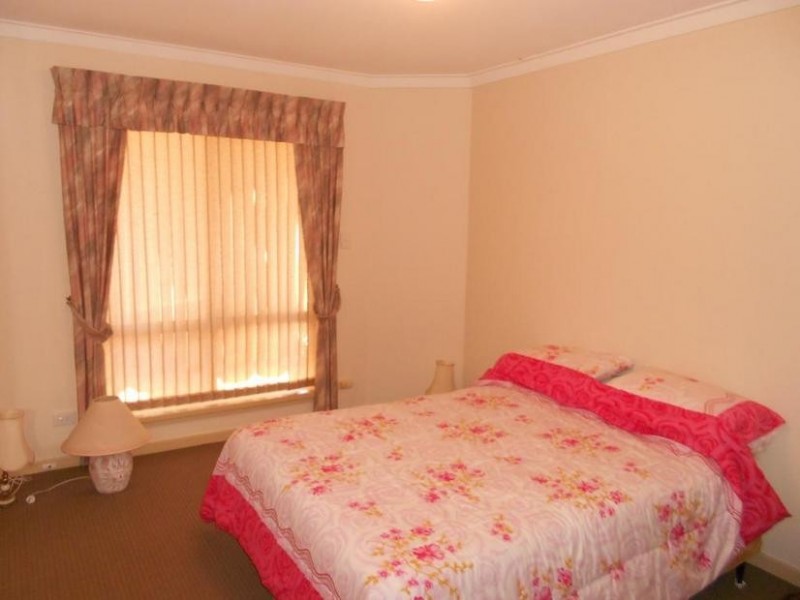 1/207 Reynolds Road, Mount Pleasant WA 6153