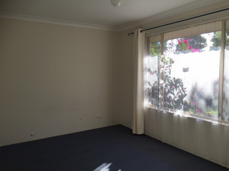 65 Glenbawn Drive, South Lake WA 6164