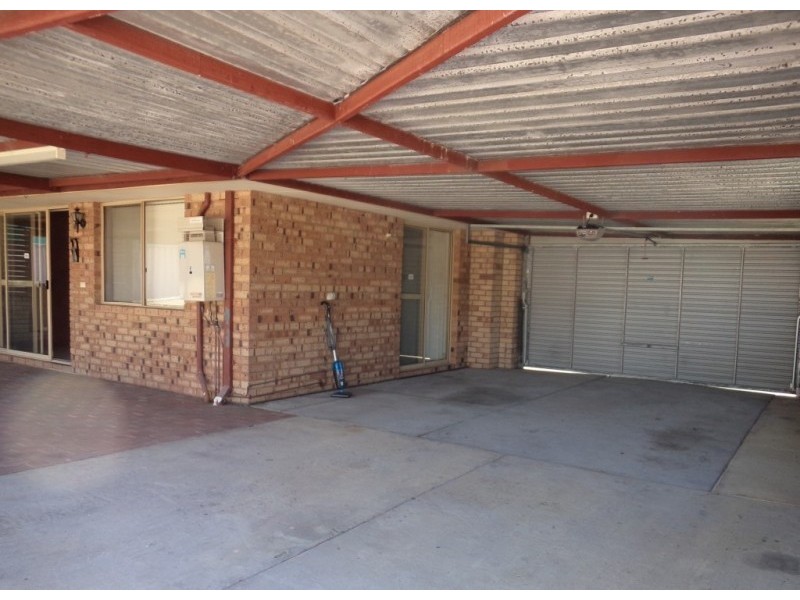 65 Glenbawn Drive, South Lake WA 6164