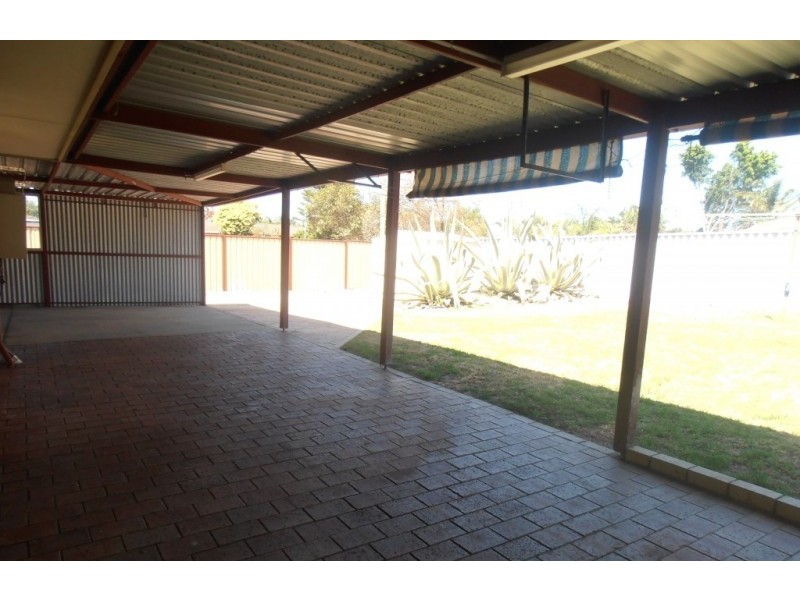 65 Glenbawn Drive, South Lake WA 6164