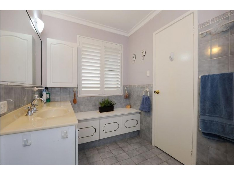 8 Poole Place, Bateman WA 6150