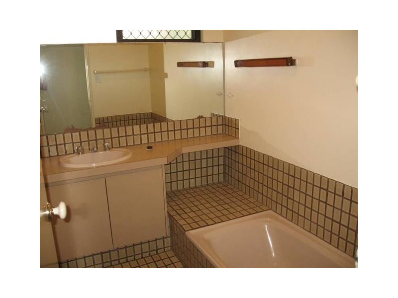 13B Scandrett, Bateman WA 6150