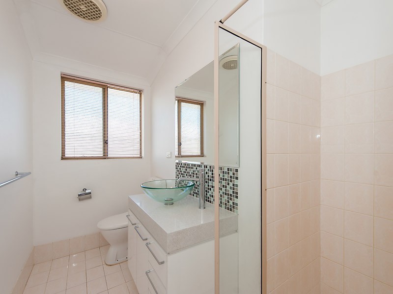 60 Crossland Way, Kardinya WA 6163