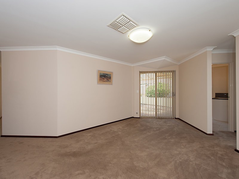 60 Crossland Way, Kardinya WA 6163