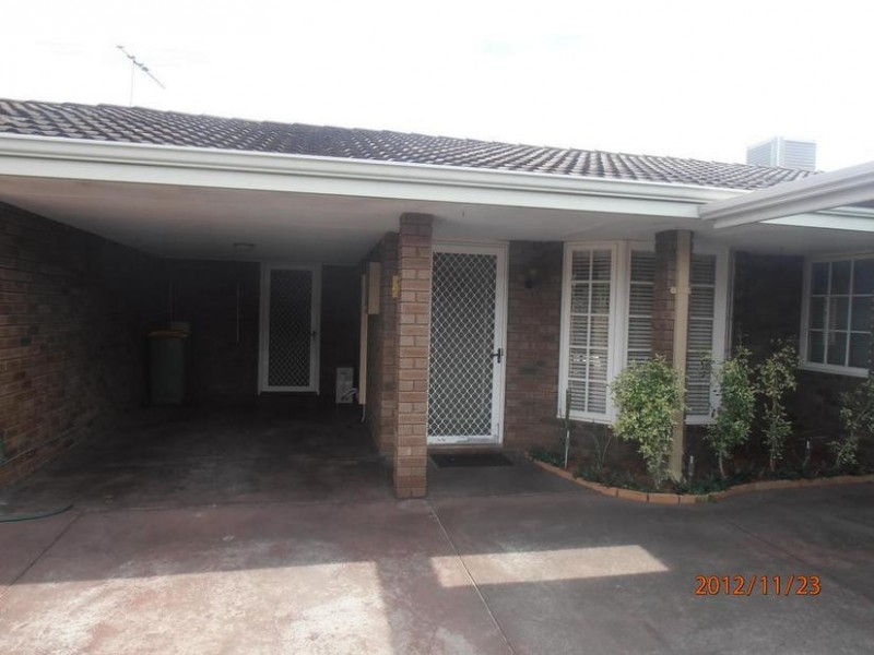 2/2 Wheatley Drive, Bull Creek WA 6149