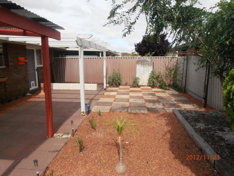 2/2 Wheatley Drive, Bull Creek WA 6149