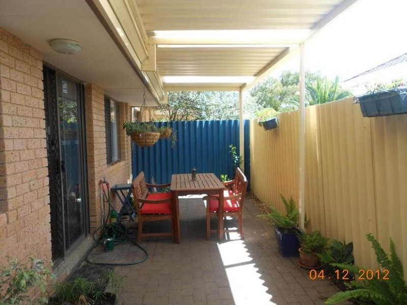 2/88 Cleopatra Street, Palmyra WA 6157