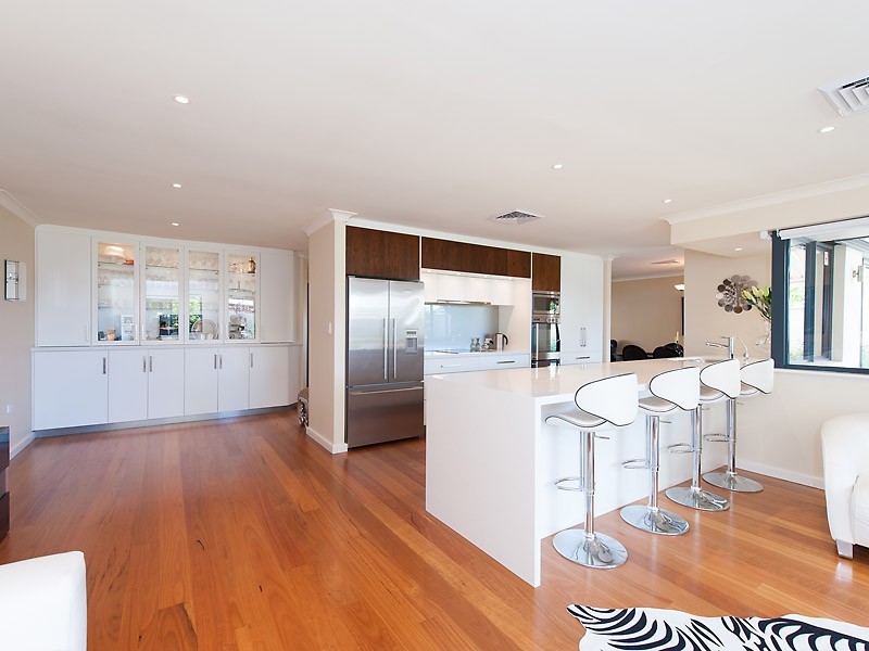 2 Yarra Close, Willetton WA 6155