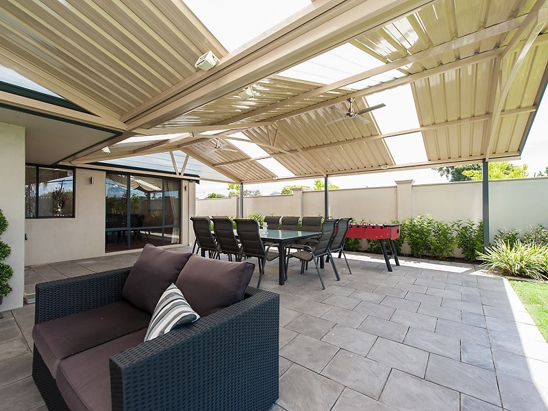 2 Yarra Close, Willetton WA 6155