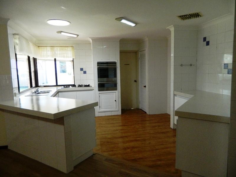 3 Elliott Place, Willetton WA 6155