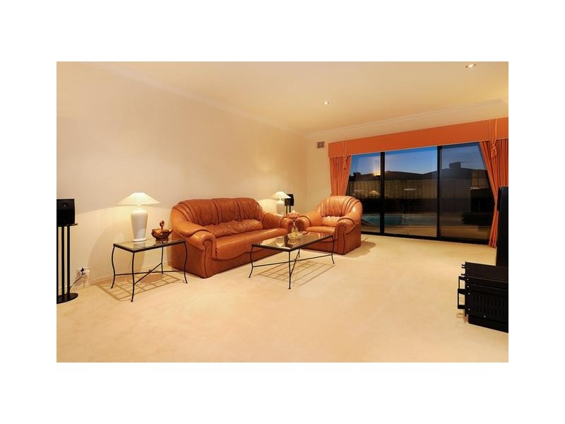 13 Stringfellow Drive, Bull Creek WA 6149