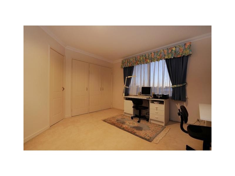 13 Stringfellow Drive, Bull Creek WA 6149